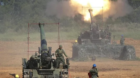 To fight China, Howitzer in Arunachal Border, Chinook in Dinjan