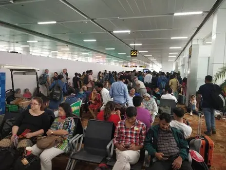 Delhi Smog: 37 Flights Diverted, Over 500 Delayed