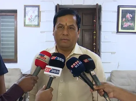 CM Sonowal Visits Tarun Gogoi at GMCH