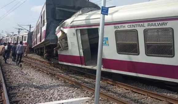 Two Trains Collide at Hyderabad, 10 Injured