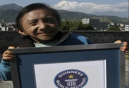 World’s shortest man dies in Nepal at 27