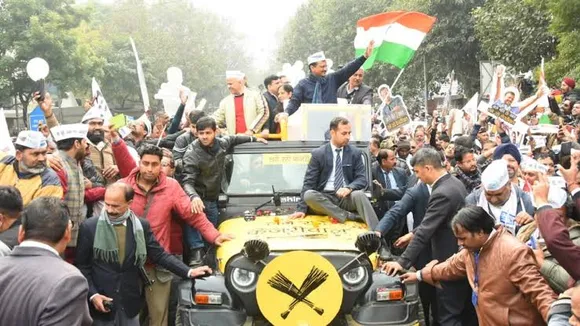 Kejriwal Fails To File Nomination, Delayed by Roadshow