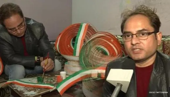 Amritsar Teacher Creates National Flag Using 71K Toothpicks