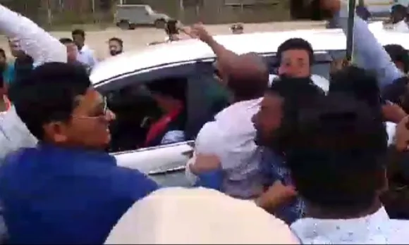 AASU members pelted with stones by AGP supporters