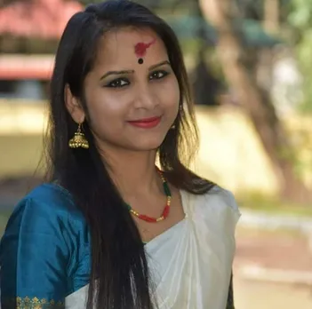 Young journo dead in road accident