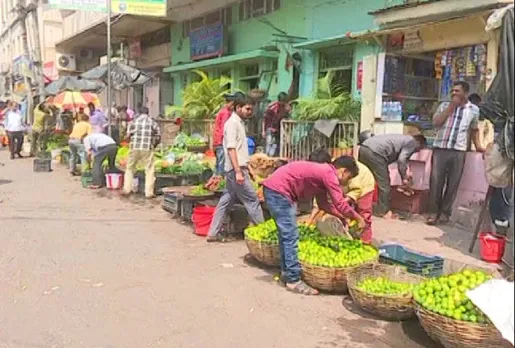 GMC Conducts Eviction Drive at Fancy Bazaar
