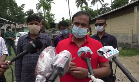 Himanta Visits Bereaved Family of Rangia’s COVID-19 Patient