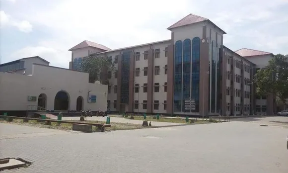 23 Health Workers at TMCH Test COVID-19 +