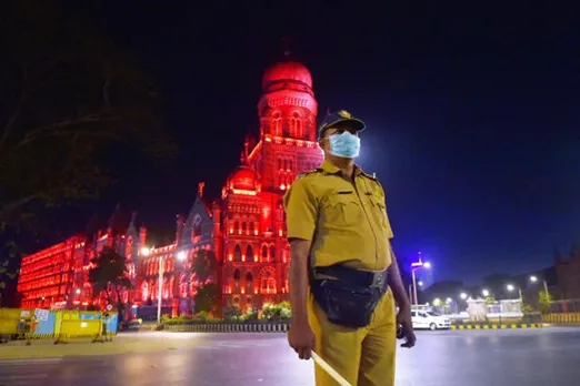 Maharashtra extends lockdown; launches world’s largest convalescent plasma project