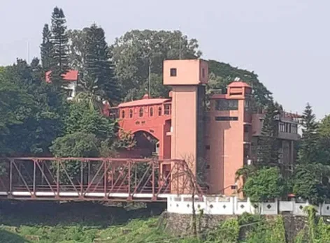 Raj Bhawan faces severe landslide, senior officials rush