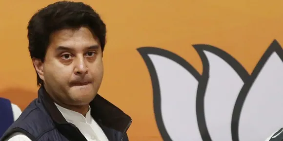 Jyotiraditya Scindia and his Mother Test COVID-19 +ve