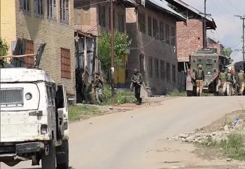 J&K: 3 J-e-M Terrorists Killed in an Encounter at Pulwama