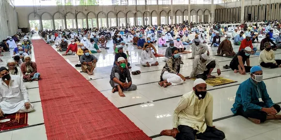 Eid-ul-Zuha: 5 persons allowed to offer namaz in mosques