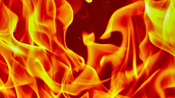 Massive Fire in Bokajan, Many Houses Devoured