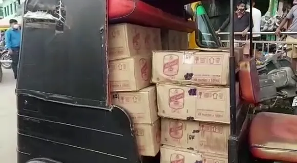Diphu: 66 liquor cartons seized