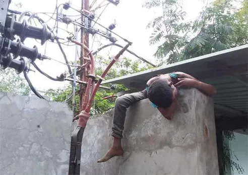 Person Electrocuted in Teteliya, Locals Blame Authorities