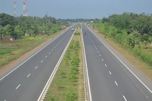 2 Construction Labours Die After Vehicle Runs Over Them
