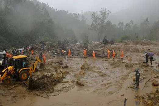 Kerala: 16 bodies recovered from landslide site, death toll touches 42