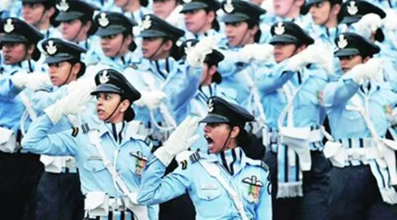 1875 Women Officers Serving In IAF: Shripad Naik
