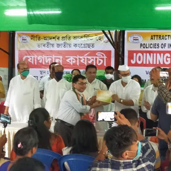 Senior Journalist Khagen Kalita Joins Congress