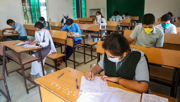 Delhi: Schools Reopen for Classes 9 & 11 from Today