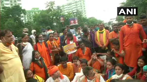 Kolkata: Cops Block BJP’s ‘Nabanna Chalo’ Agitation