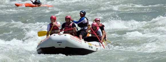 Uttarakhand: 24 Rafting Guides Test COVID-19 +