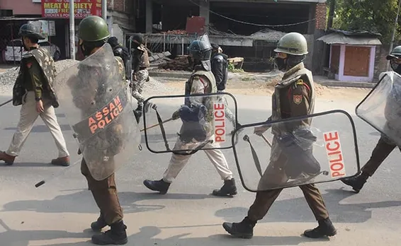 Dergaon: Miscreants Attack Cops, 4 Injured