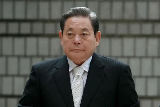 Samsung Chairman Lee Kun-Hee Passes Away