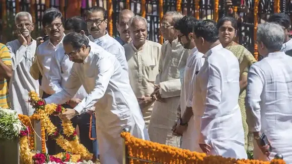 Shiv Sena Pays Tribute To Bal Thackeray On Death Anniversary