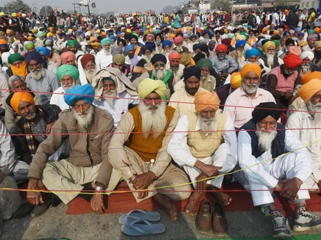 Farmers Observe Hunger Strike On Day 19