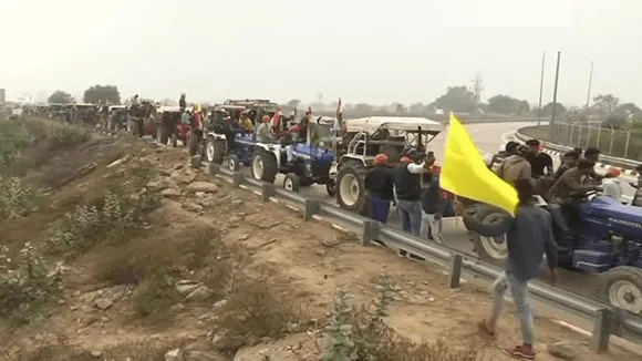 Farmers Take Out Tractor March from Protest Sites