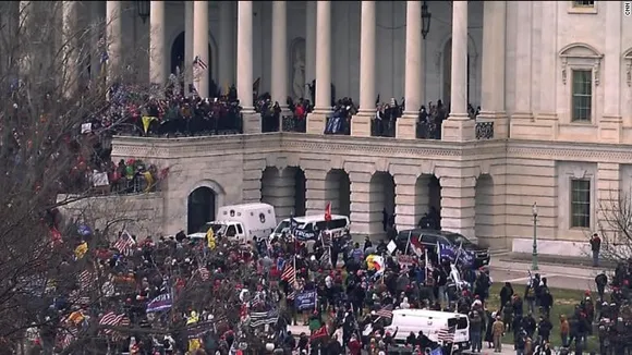 Woman Killed, Explosives Seized in the US Capitol Violence