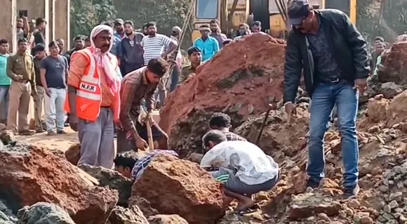 Chandrapur: 4 Labourers Rescued, 1 Killed In Landslide Incident