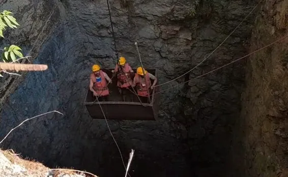 Navy To Rescue 5 Trapped From Assam For 14 Days in Meghalaya Mine