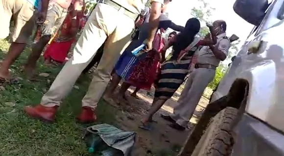 Tea Gardeners Beat Police In Golaghat, Vandalize Police Vehicles