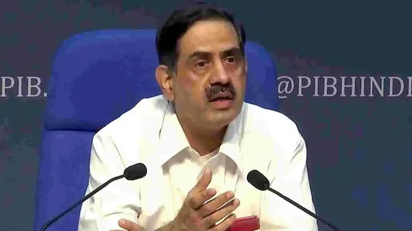 ICMR Urges People To Celebrate Festivities Low-Key, Avoid Unnecessary Travel
