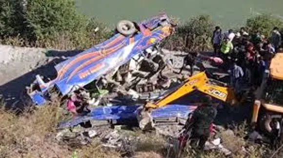 J&K: Mini Bus Falls Into Gorge, 8 Killed & Several Injured