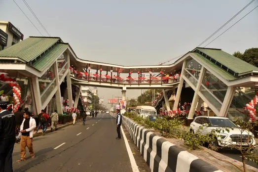 Guwahati: 2 Children Gets Trapped Inside New Footbridge Lift
