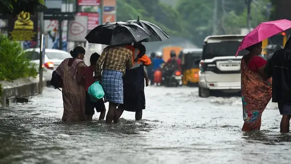 5 Districts In Tamil Nadu Issued Red Alert For Heavy Rainfall