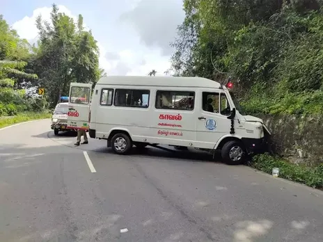 IAF Chopper Crash: 2 Ambulances Carrying the Mortal Remains Meet with Minor Accident