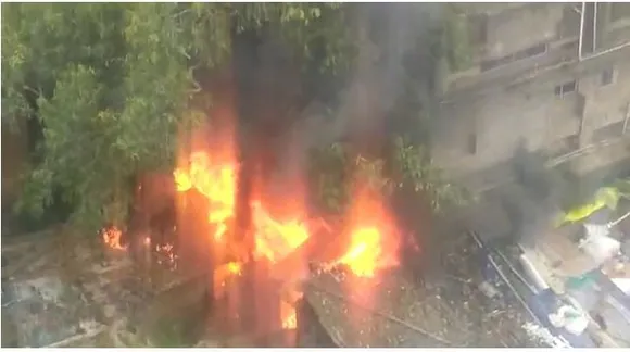 Guwahati: Massive Fire breaks out at Lakhtokia in Fancy Bazar