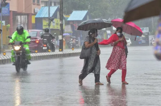 IMD Forecasts Heavy Rainfall Over The Next Few Days, Issues Yellow And Orange Alerts