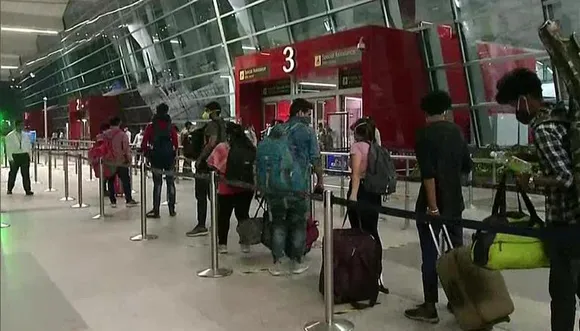 7-Day Home Quarantine Mandatory For International Arrivals In India | New Guidelines