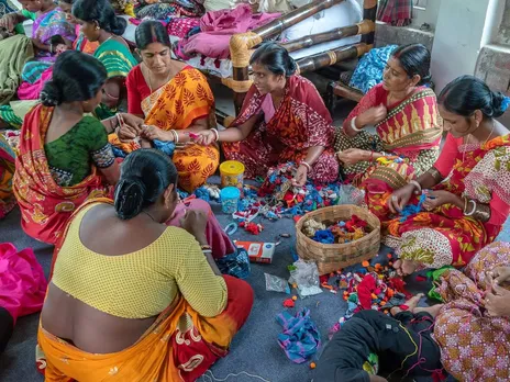 women making flowers