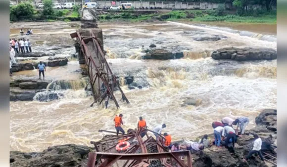 bridge collapse