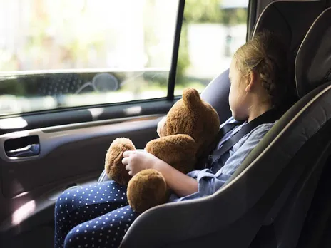 childran in the car1.jpg