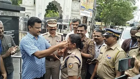 cooling glass distribution