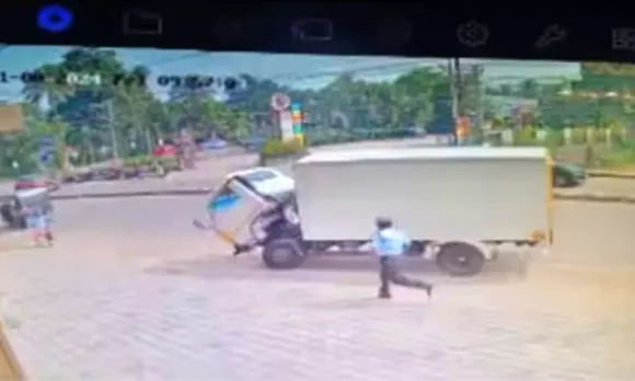 2426117-lorry-accident-chankuvetty-9112024