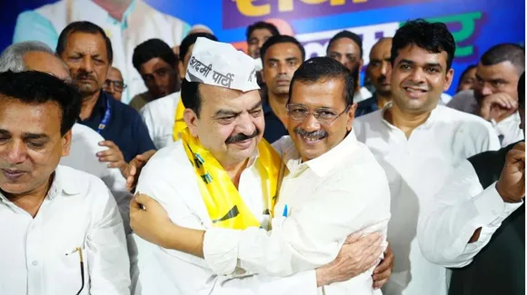 Mateen Ahmad, five-time Congress MLA, joins AAP ahead of Delhi Assembly elections